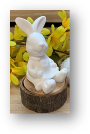 Hasenmädchen mit Kleid aus Raysin